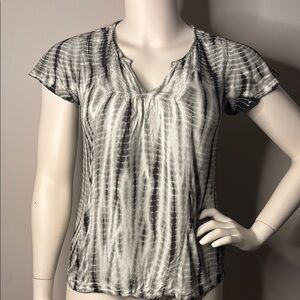 Knox Rose Relaxed Blouse with Cap Sleeves